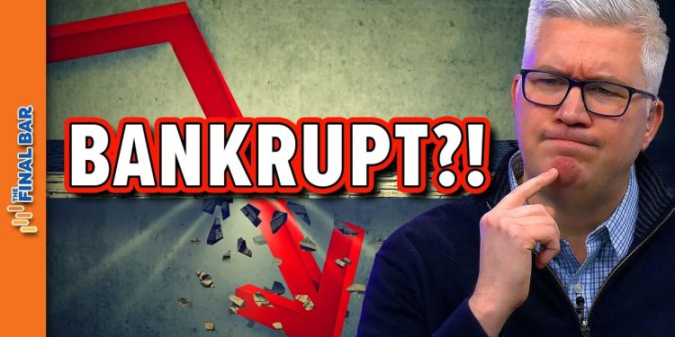 Spot The Warning Signs of Bankruptcy!