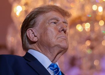 Supreme Court to hear arguments in Trump presidential immunity case