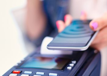 The Convergence of IoT and Financial Technology: Emerging Trends and Future Insights