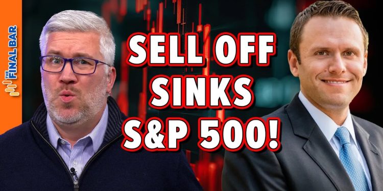 S&P 500 Sinks on Software and Semiconductor SELLOFF