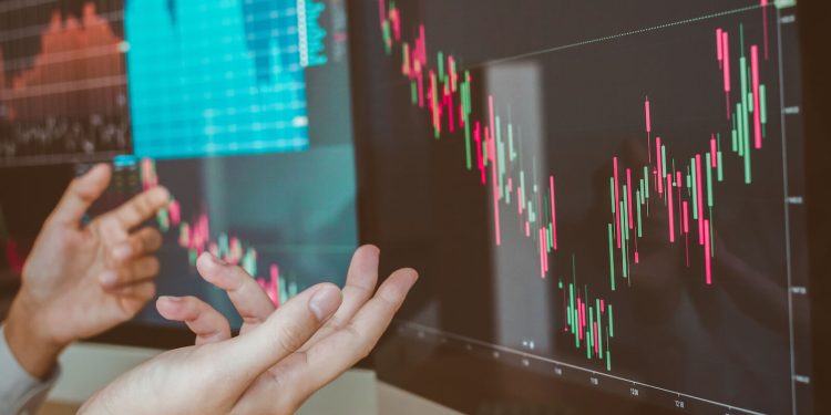 Tech Stocks Take a Breather: Is Now the Best Time To Buy the Chip Dip?