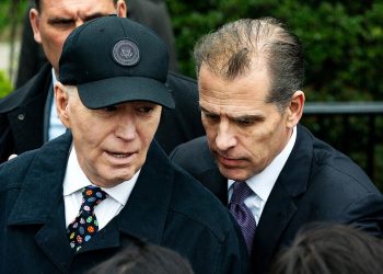 House Minority Leader Hakeem Jeffries defends Biden’s comment that Hunter did ‘nothing wrong’: ‘Loving father’