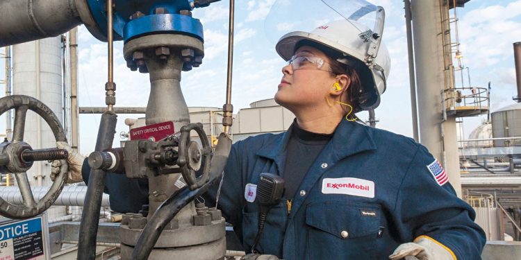 ExxonMobil exits Malaysia, sells key oil and gas assets to Petronas