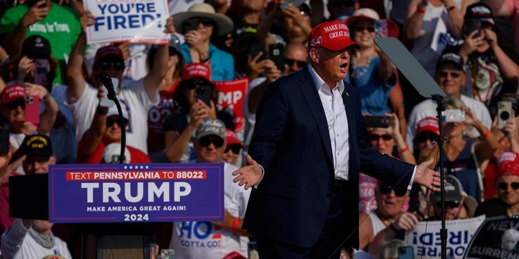 Trump wins pile up as Republican convention begins