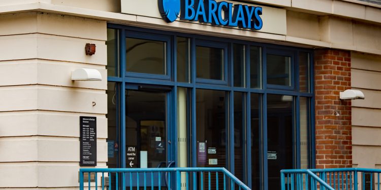Lloyds and Barclays share prices have risen in 2024: more upside?