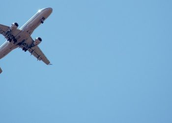 United Airlines Stock Soars: Watch For a Promising Buying Opportunity