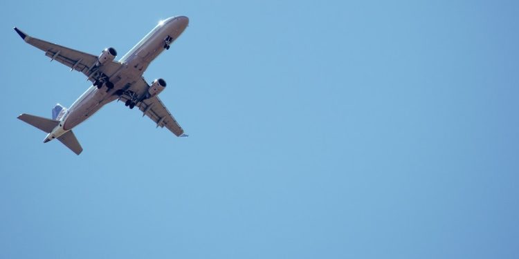 United Airlines Stock Soars: Watch For a Promising Buying Opportunity