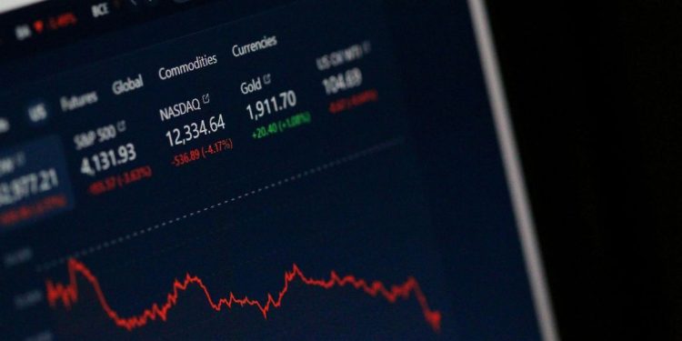 Brazilian market rallies: Ibovespa surges on early 2025 economic data